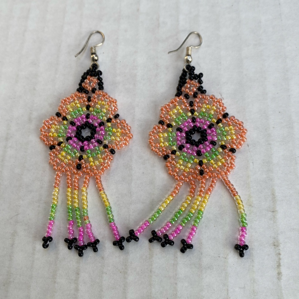 Handmade Huichol Beaded Squash Blossom Earrings NWOT - Picture 5 of 5